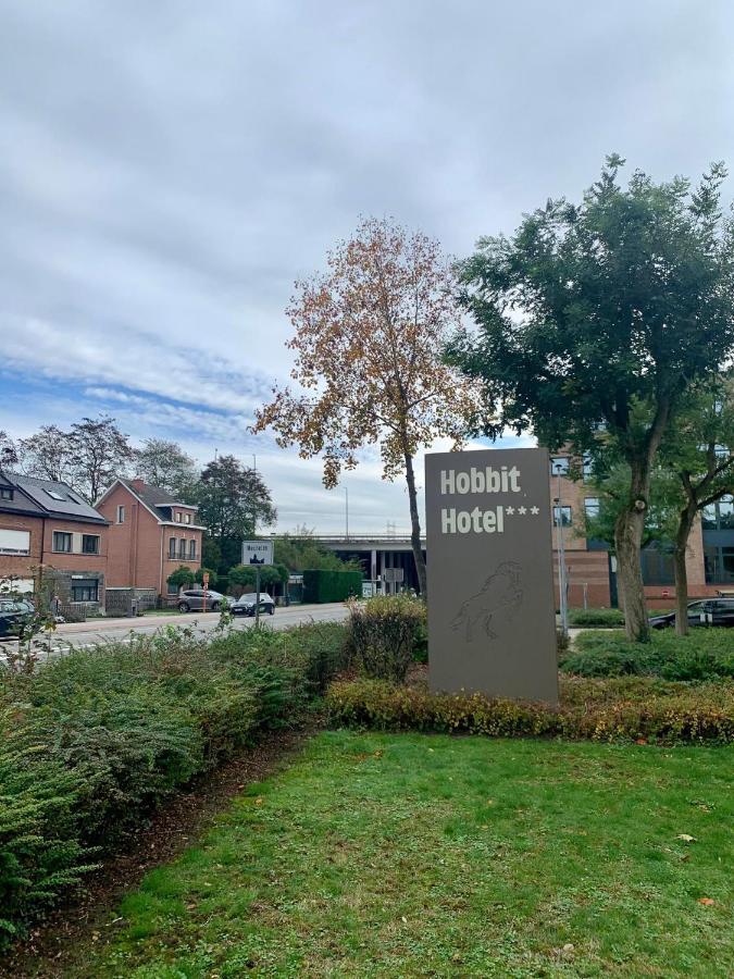 Hobbit Hotel Mechelen Exterior foto